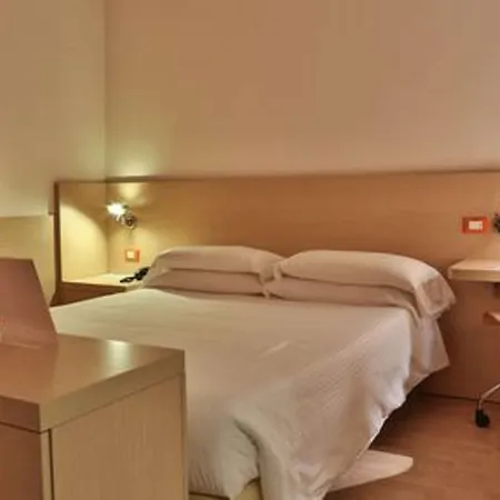 Western Galileo 4* Pádua