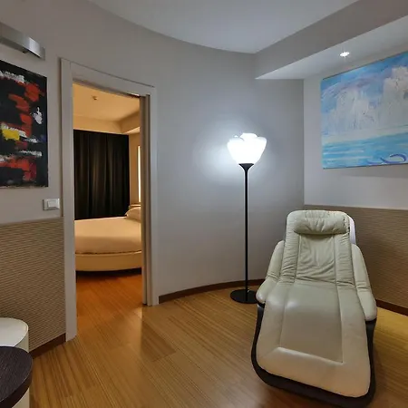 Western Galileo 4* Pádua